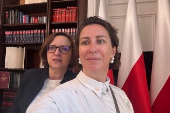 Tłumaczki ustne podczas spotkania z delegacją posłów Europarlamentu w Trybunale Konstytucyjnym