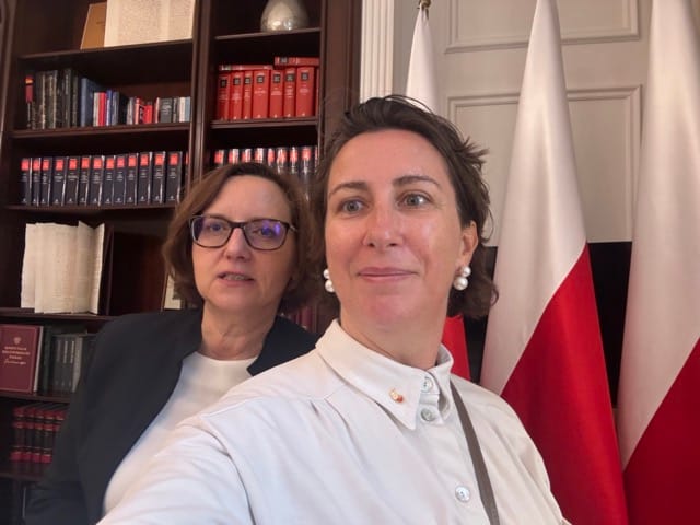 Tłumaczki ustne podczas spotkania z delegacją posłów Europarlamentu w Trybunale Konstytucyjnym